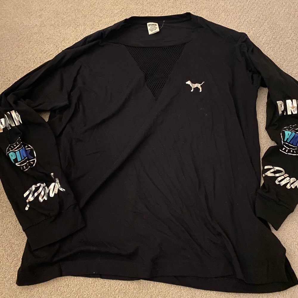 PINK LONG SLEEVE VICTORIA SECRET TOP